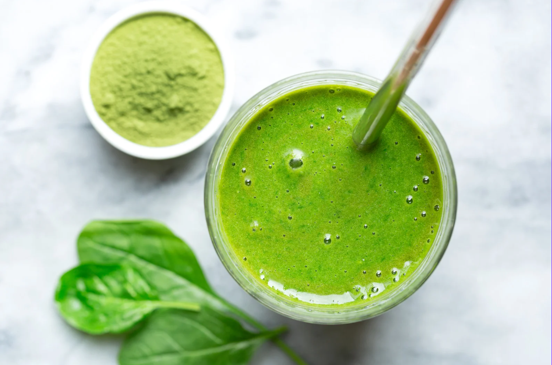 GREEN MATCHA DETOX SMOOTHIE