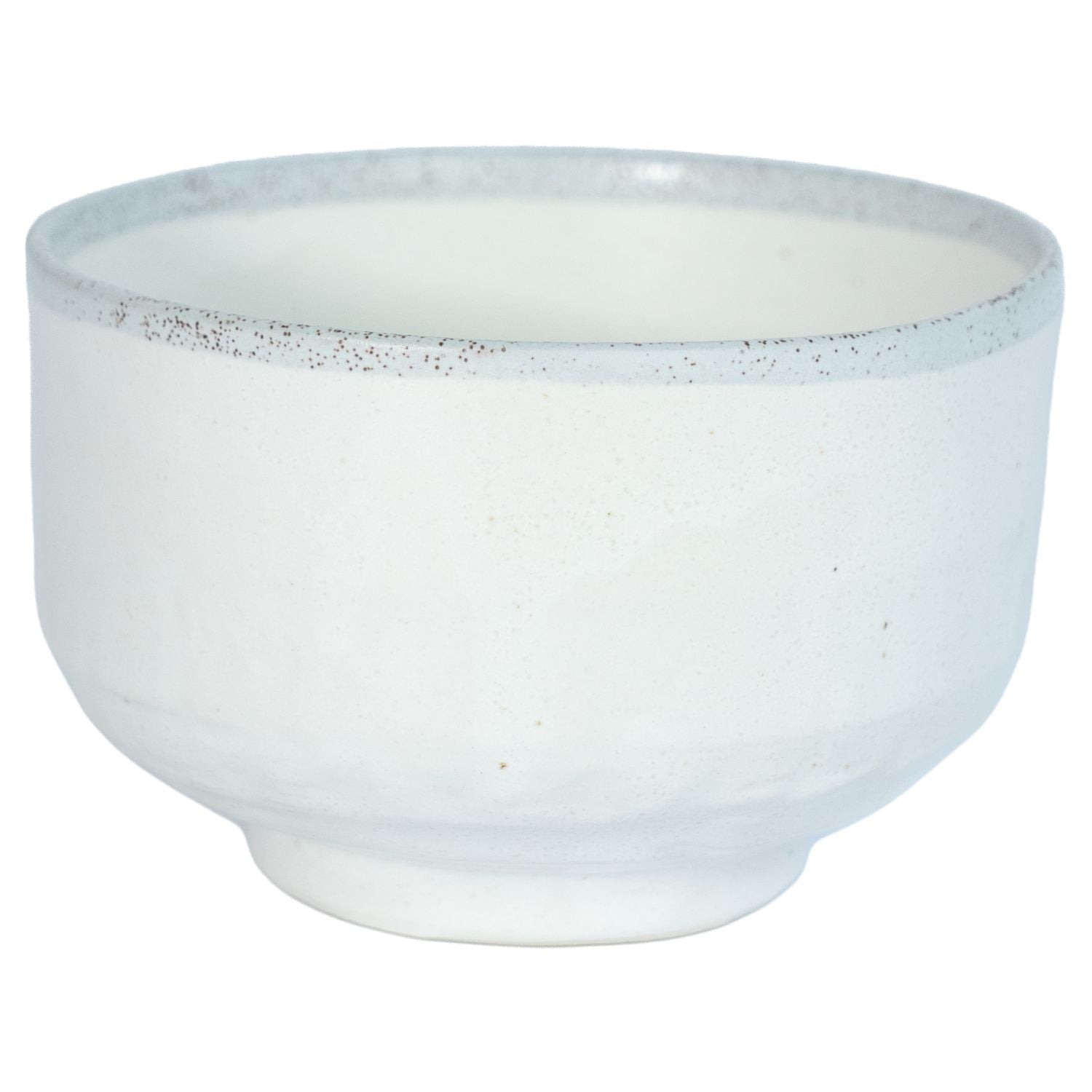 eine weiße Matcha-Schale